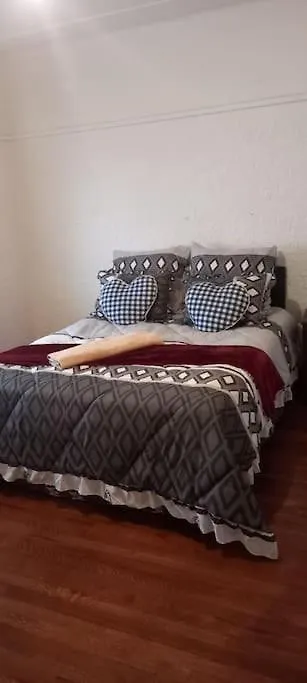 The Gardens Of Eden Apartment Cape Town